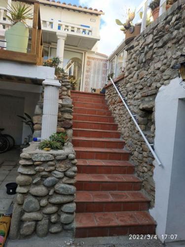 Appartement Centre Ville Du Boulou Pour 2 Adultes-2 Enfants- Check In 17H-21H--Juillet-Aout Reservation De 7 Jours Mini لو بولو المظهر الخارجي الصورة