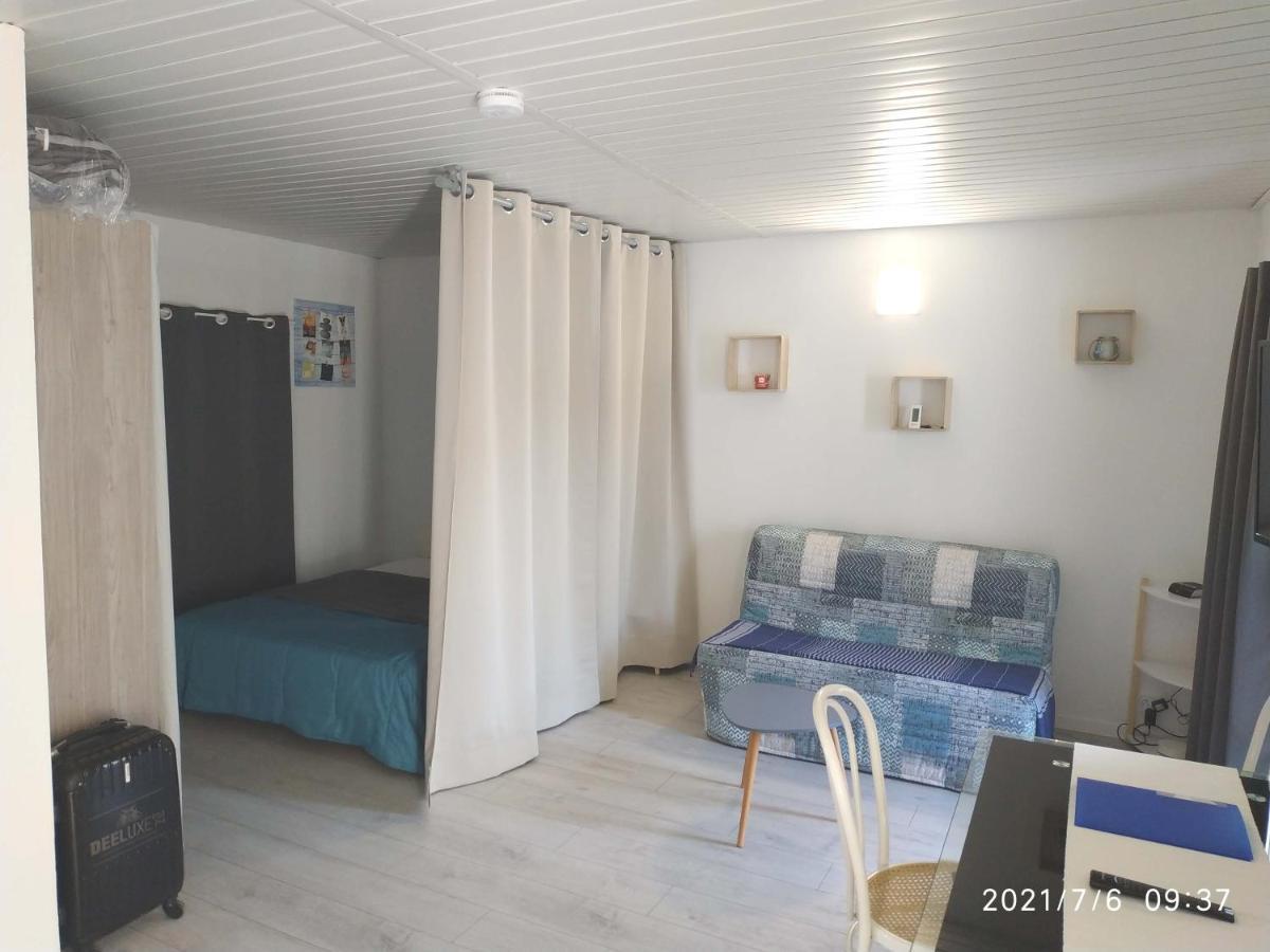 Appartement Centre Ville Du Boulou Pour 2 Adultes-2 Enfants- Check In 17H-21H--Juillet-Aout Reservation De 7 Jours Mini لو بولو المظهر الخارجي الصورة