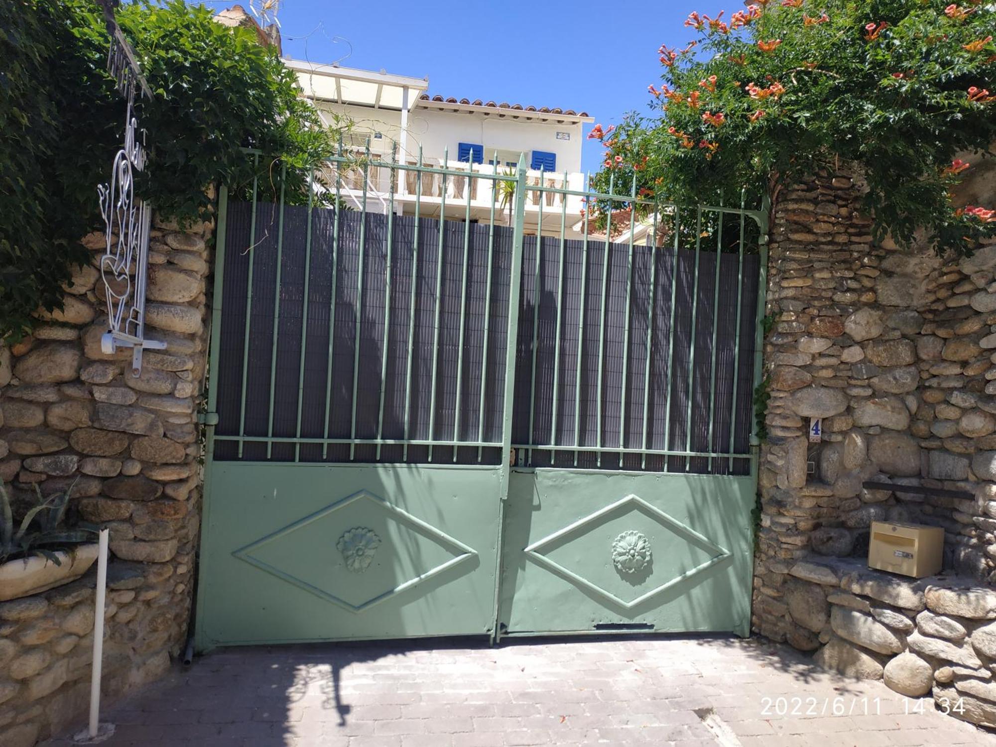 Appartement Centre Ville Du Boulou Pour 2 Adultes-2 Enfants- Check In 17H-21H--Juillet-Aout Reservation De 7 Jours Mini لو بولو المظهر الخارجي الصورة